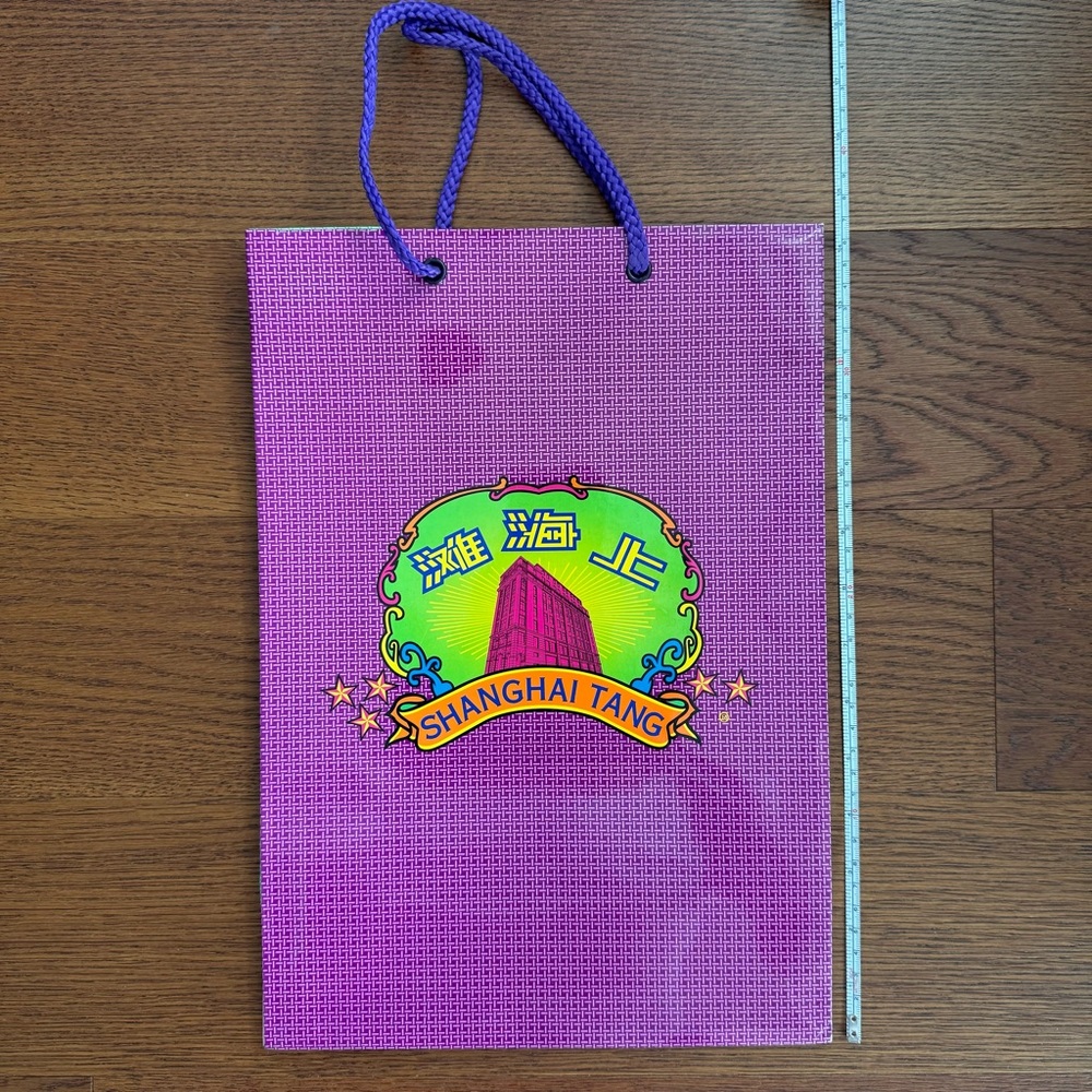 Shanghai Tang paper shipping bag